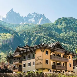 La Ginabelle Vue Mont Blanc Avec Piscine Apartment Chamonix