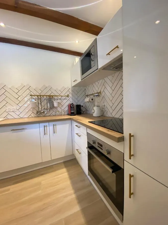 Villa Prayon Riez 0*,  France